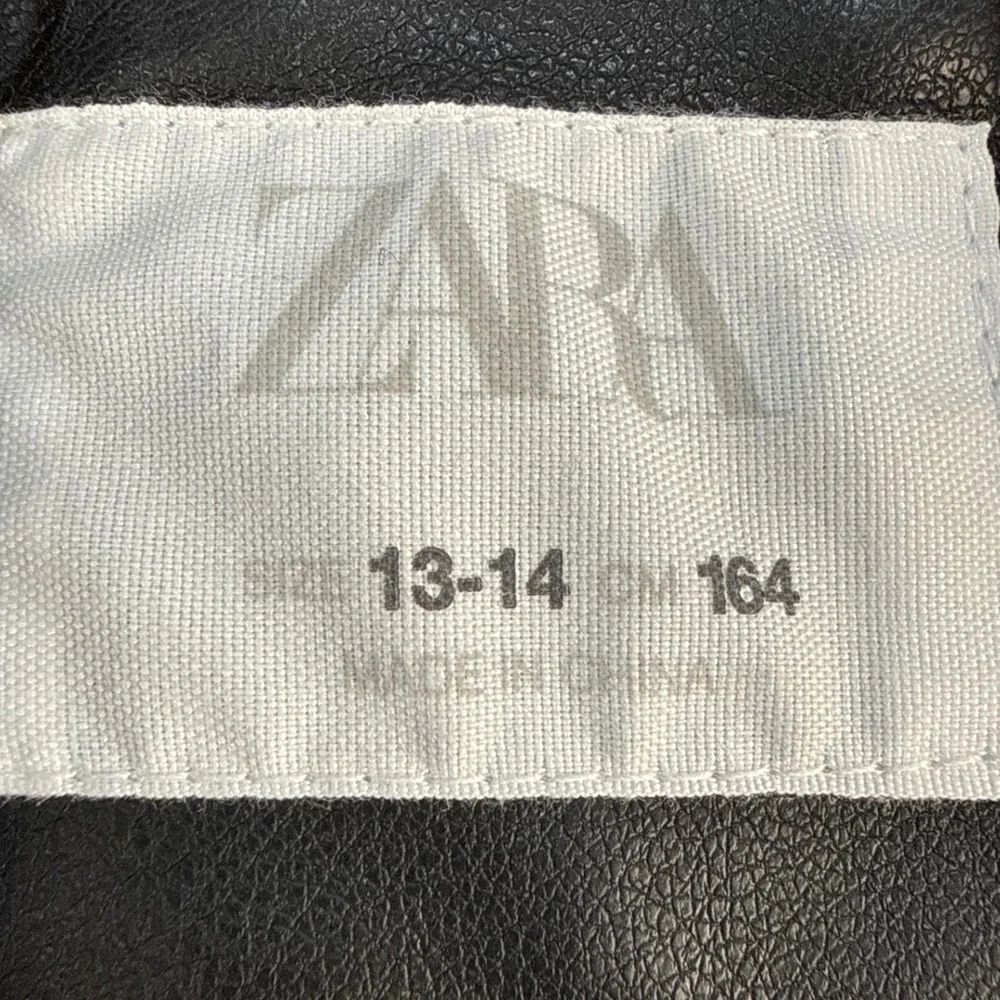 Zara Jacket Kids 13-14 Biker Black Faux Leather Asymmetrical Zip EUC
